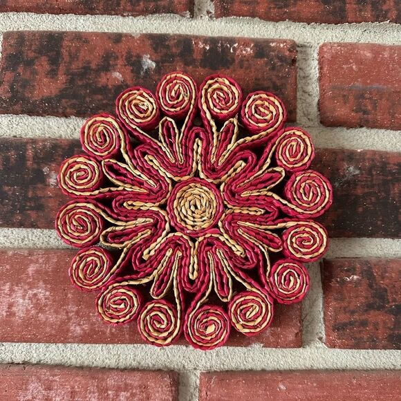 Vintage Handmade Colorful Trivet -1 - Picture 1 of 3